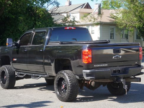 Used 2016 Chevrolet Silverado 2500 LT w/ Midnight Edition AWD/4WD image 14
