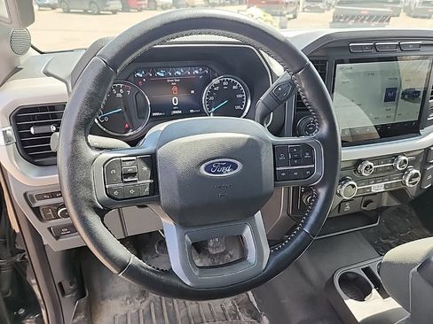 Used 2022 Ford F150 XLT w/ Equipment Group 302A High AWD/4WD image 9