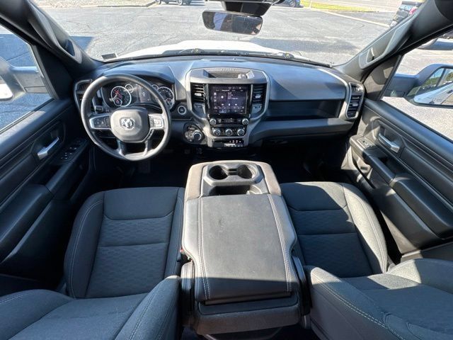 Used 2025 RAM 1500 Tradesman AWD/4WD image 3