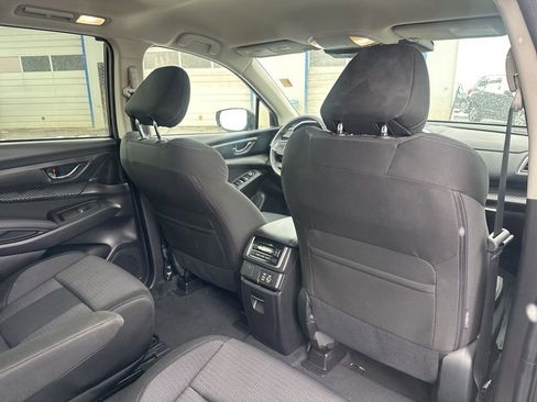 Used 2025 Subaru Ascent Premium image 14
