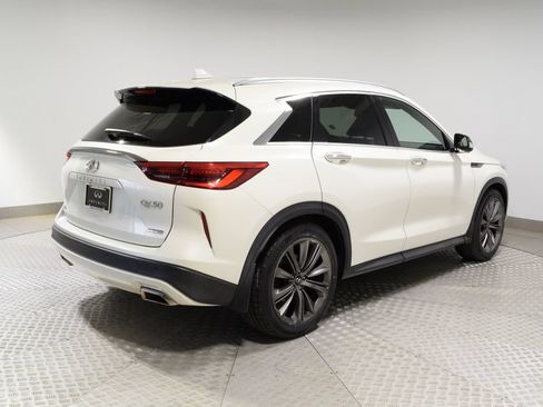 Used 2020 INFINITI QX50 Essential w/ Edition 30 Package AWD/4WD image 10