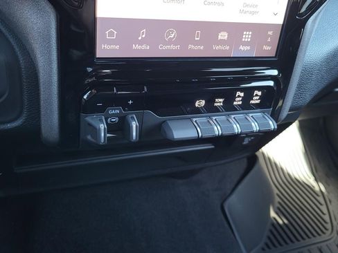 New 2026 RAM 3500 Tradesman AWD/4WD image 32