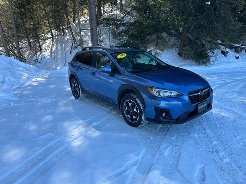 Used 2019 Subaru Crosstrek 2.0i Premium image 3