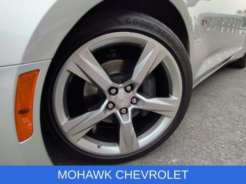 Certified 2017 Chevrolet Camaro SS RWD image 34
