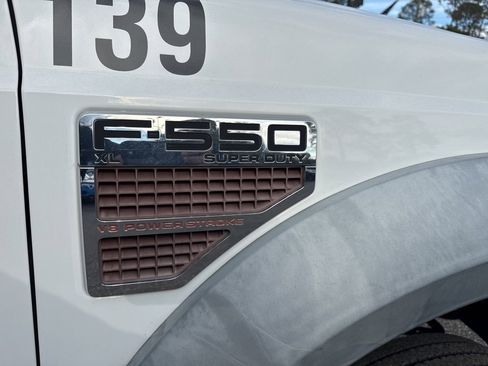 Used 2010 Ford F550 4x4 Regular Cab Super Duty image 21