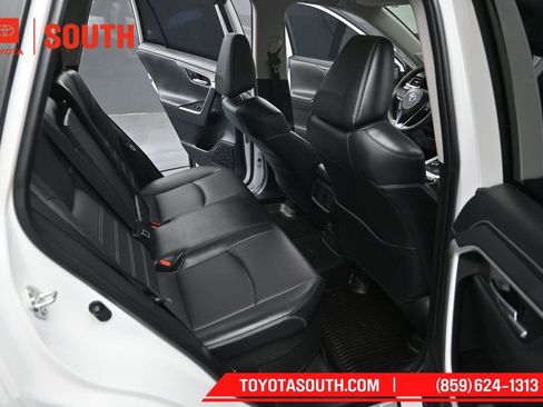 Used 2024 Toyota RAV4 Limited w/ Advanced Technology Package AWD/4WD image 33