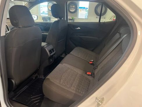 Used 2024 Chevrolet Equinox LT AWD/4WD image 31
