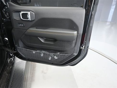 New 2025 Jeep Wrangler Sahara image 25