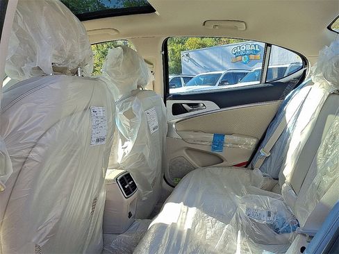 New 2026 Genesis G70 2.5T Prestige image 7