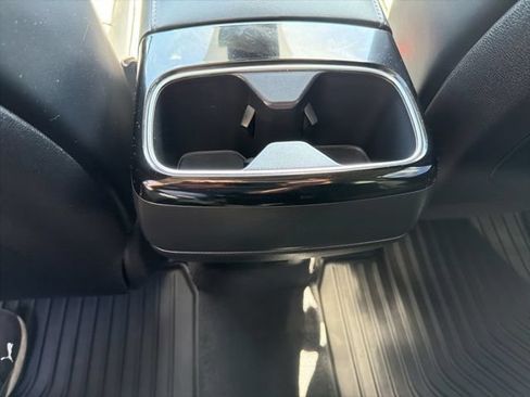 Used 2024 Kia Telluride SX Prestige w/ Towing Package AWD/4WD image 24