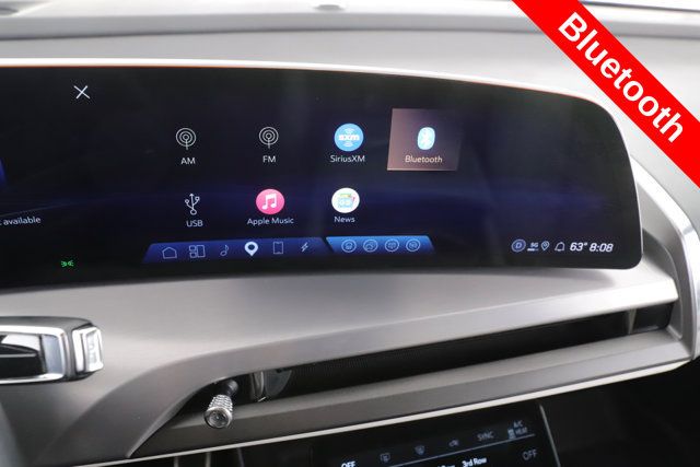 Used 2026 Cadillac Vistiq Sport w/ LPO, Floor Liner Package AWD/4WD image 22