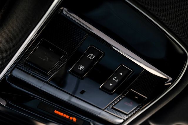 New 2026 Land Rover Range Rover Sport Dynamic SE AWD/4WD image 37