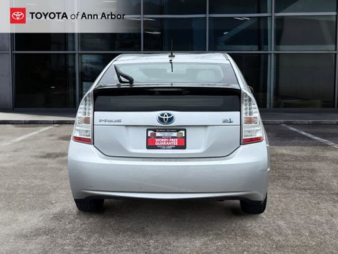 Used 2010 Toyota Prius Two FWD image 9