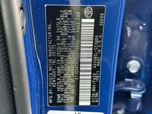 Used 2026 Toyota Camry LE w/ Convenience Package image 29