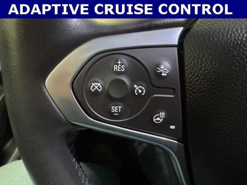 Used 2021 Chevrolet Traverse Premier image 18