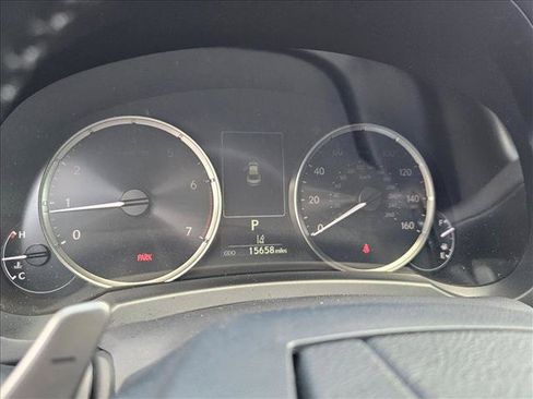 Used 2024 Lexus IS 300 w/ Comfort Package RWD image 11