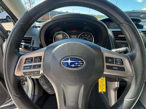 Used 2015 Subaru Forester 2.5i AWD/4WD image 12