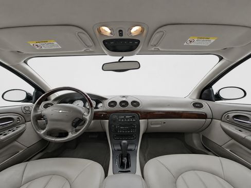 Used 2004 Chrysler 300M FWD image 11
