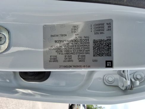 Certified 2021 Chevrolet Colorado Z71 w/ Safety Package AWD/4WD image 37