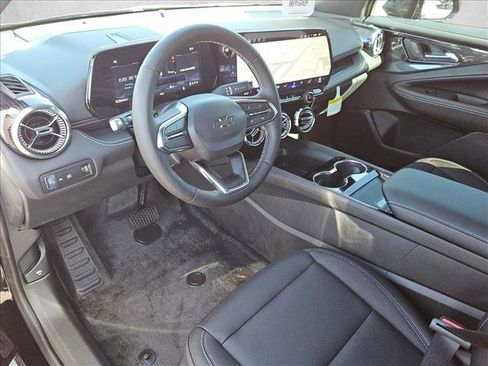 New 2026 Chevrolet Blazer EV LT image 3