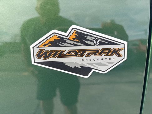 Used 2024 Ford Bronco Wildtrak AWD/4WD image 16