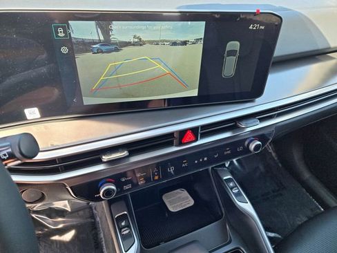 New 2026 Kia Sorento S FWD image 10