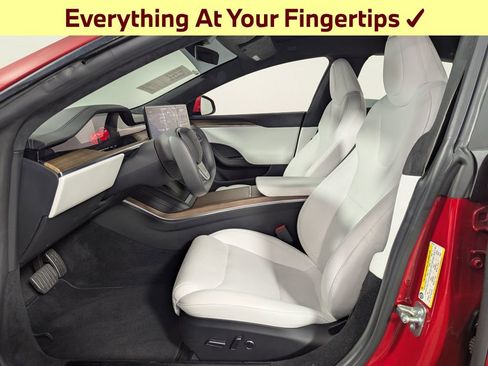 Used 2023 Tesla Model S Standard Range image 5