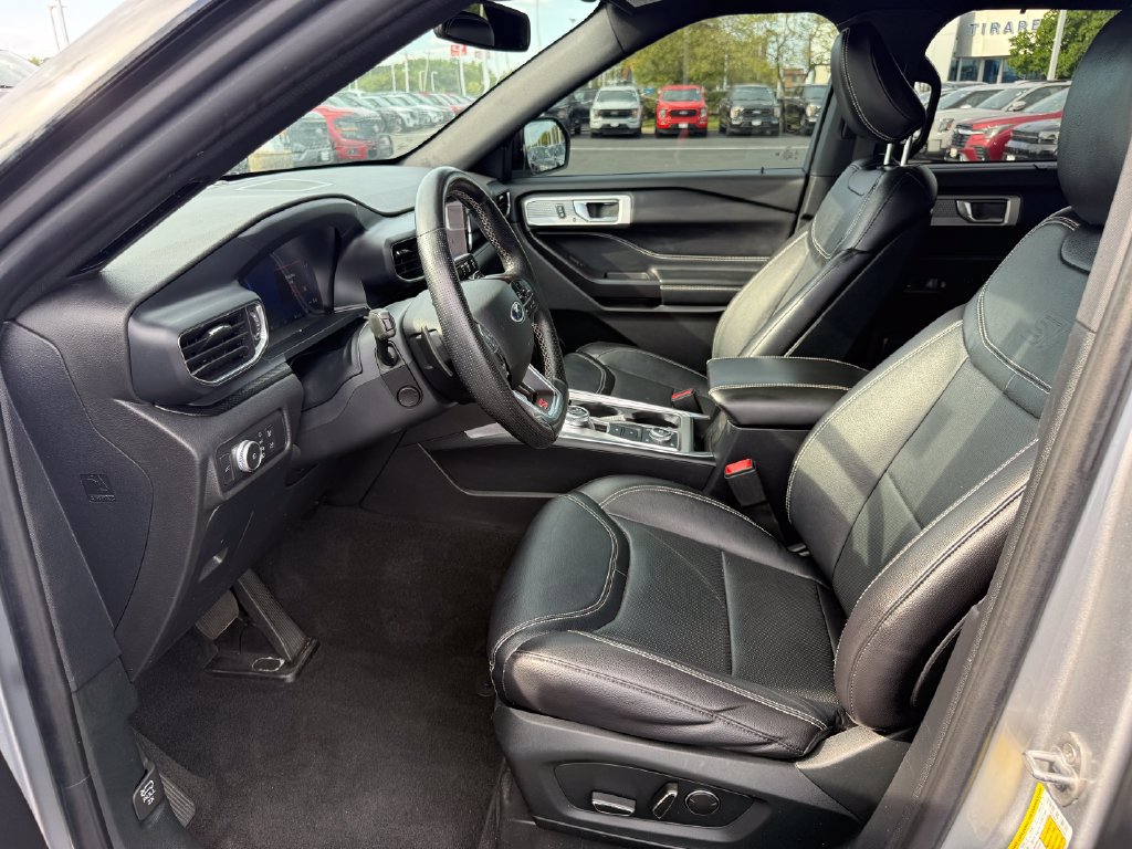 Used 2020 Ford Explorer ST AWD/4WD image 16