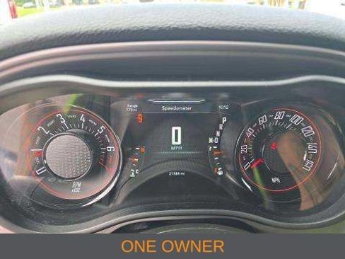 Used 2023 Dodge Challenger SXT w/ Blacktop Package RWD image 5
