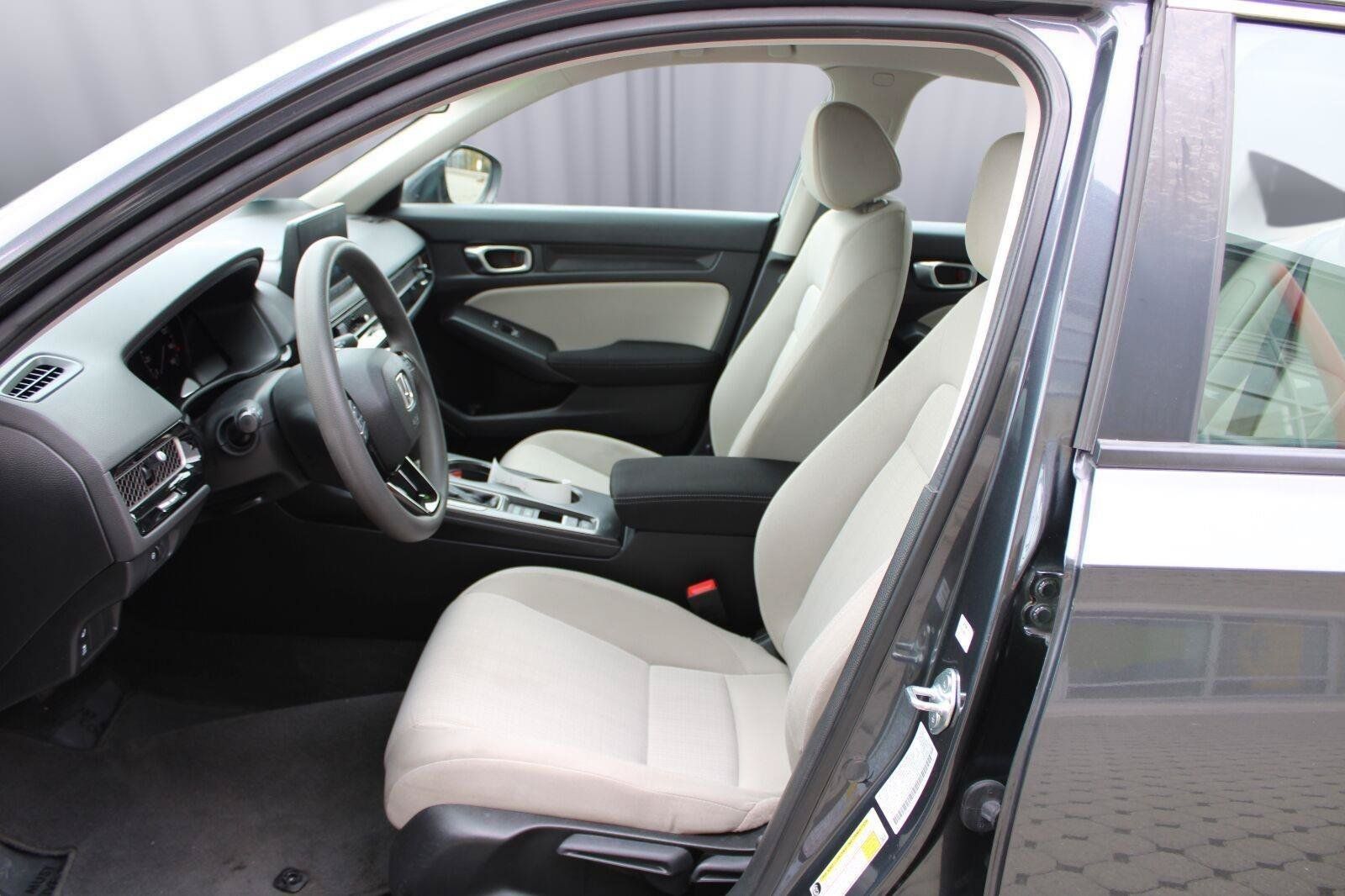 Used 2024 Honda Civic LX image 32