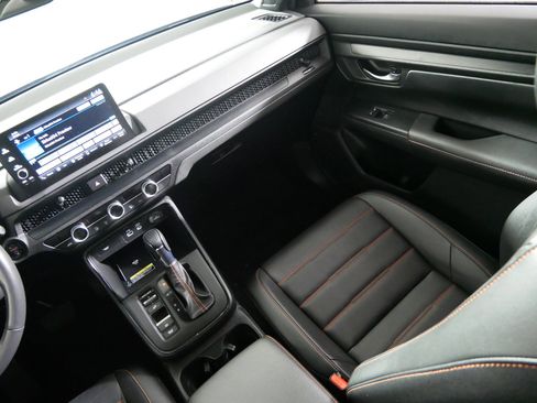 Used 2024 Honda CR-V Sport-L image 11