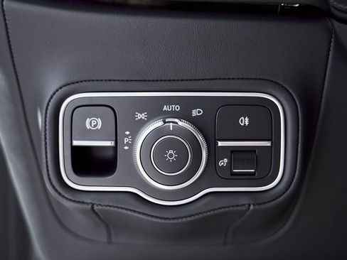 Used 2026 Mercedes-Benz G 63 AMG 4MATIC image 57