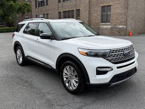 Used 2020 Ford Explorer Limited AWD/4WD image 10