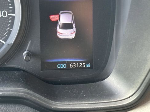 Certified 2020 Toyota Corolla L image 50