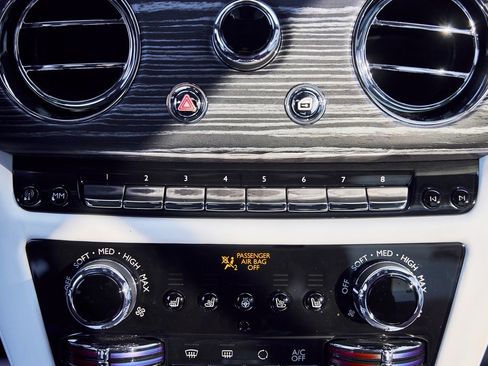 Used 2024 Rolls-Royce Spectre w/ Spectre Launch Package image 51