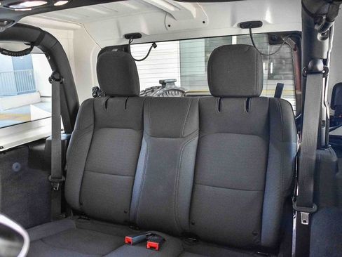 Used 2021 Jeep Wrangler Willys image 22