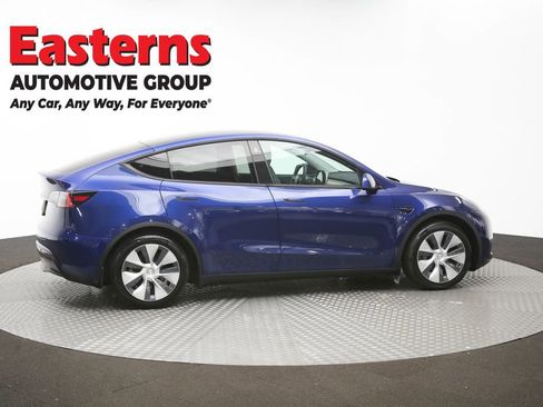 Used 2021 Tesla Model Y Long Range AWD/4WD image 38