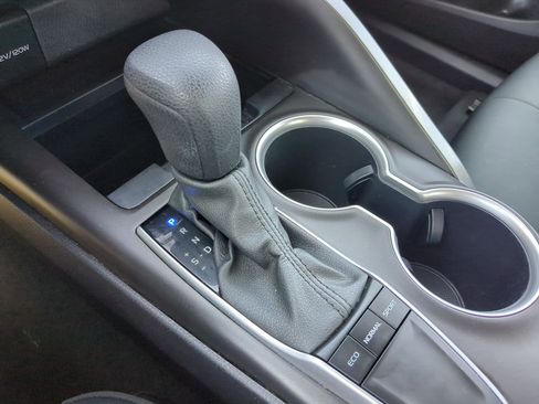 Used 2024 Toyota Camry LE image 24