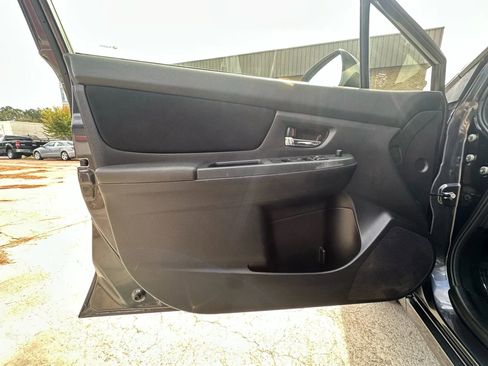 Used 2012 Subaru Impreza 2.0i Premium w/ All-Weather Pkg image 10