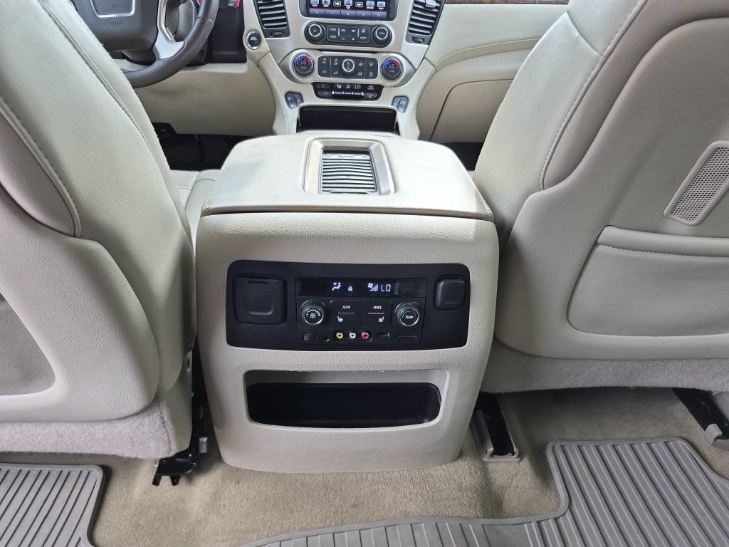 Used 2016 GMC Yukon Denali w/ Open Road Package AWD/4WD image 34