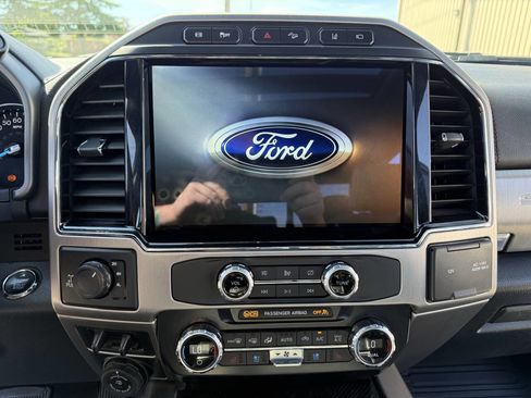 Used 2022 Ford F350 Platinum image 26