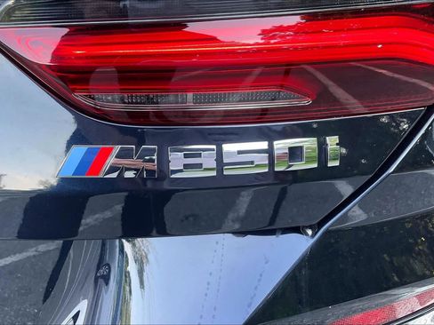 Used 2026 BMW M850i xDrive Coupe w/ Driving Assistance Package AWD/4WD image 9