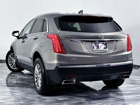 Used 2018 Cadillac XT5 Luxury image 9