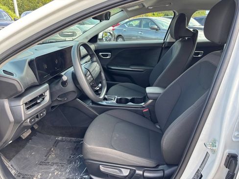 Used 2026 Kia K4 FWD image 22