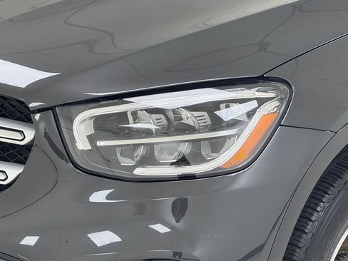 Used 2022 Mercedes-Benz GLC 300 4MATIC image 36