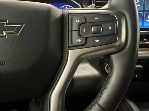 Used 2024 Chevrolet Silverado 1500 LT Trail Boss w/ LT Trail Boss Premium Package AWD/4WD image 19