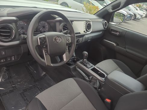 Certified 2023 Toyota Tacoma TRD Sport AWD/4WD image 15