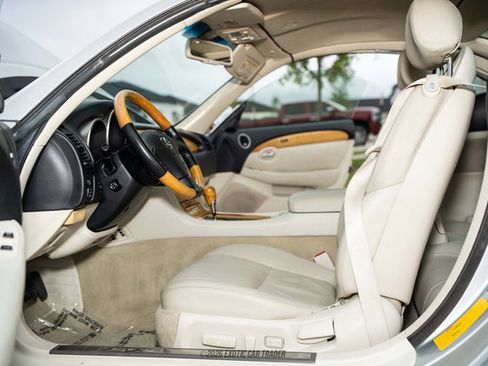 Used 2003 Lexus SC 430 Convertible RWD image 36