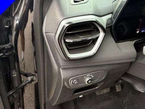 Used 2026 Chevrolet TrailBlazer LT AWD/4WD image 11