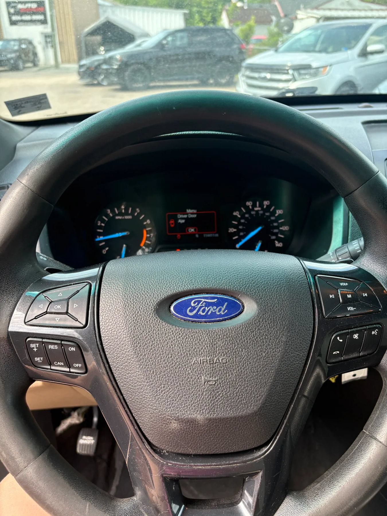 Used 2016 Ford Explorer 4WD image 11